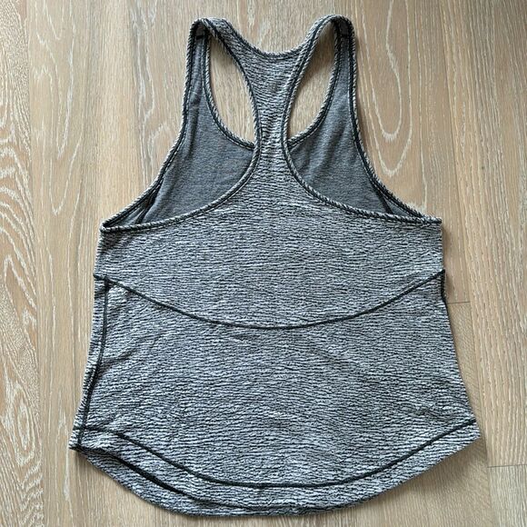 lululemon Long Distance Racerback Tank Pebble Jacquard Sz6 - Picture 3 of 11